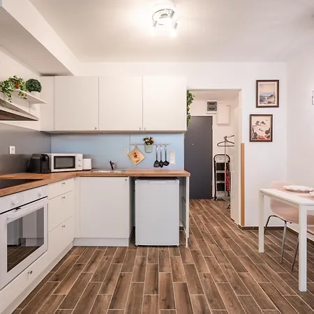 Apartment Happy River 2